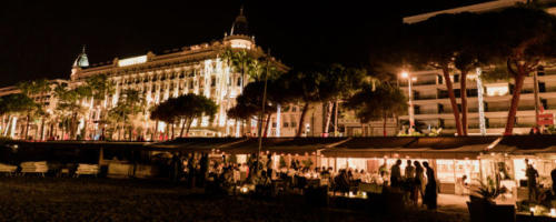 Hotel carlton vu de la plage, groupe Musique Cannes Orange trio Music